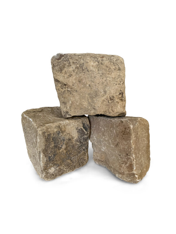 Dakota 4"x 4" x 2-1/2" to 3" Tumbled Cobbles