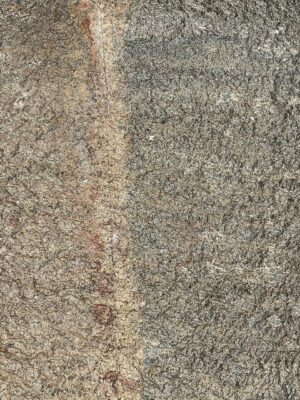 Mt Moriah 1 1/2" Select Flagstone